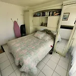Ferienhaus Mitoyenne Climatisee T3 Avec Piscine Et Parking Pour 6 - Fr-1-607-217